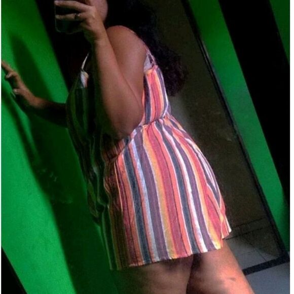 brand NEW GORGEOUS SPHAGHETTI STRAP MULTICOLORED PLUS SIZE ROMPER SZ 4X - Picture 4 of 6